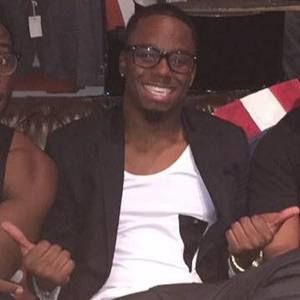 Meet your Posher, Desmond